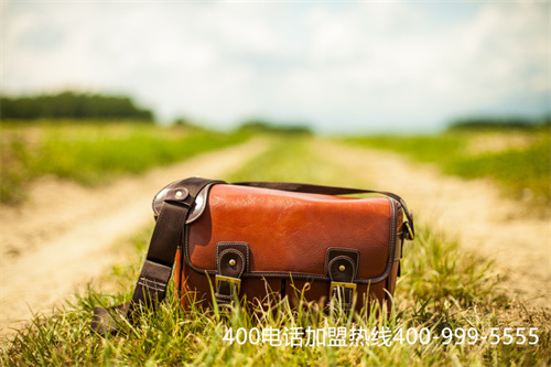 (400電話客服外包價格很高嗎?是怎樣收費的?)(手機撥400電話收費嗎)