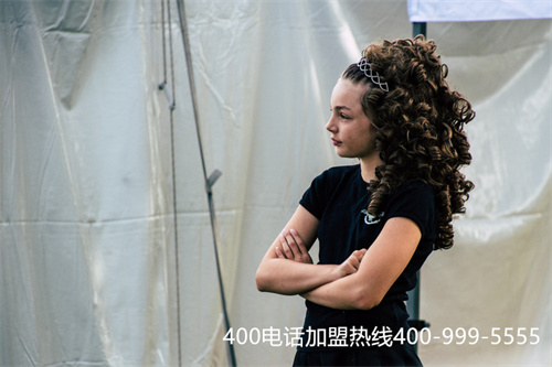 (怎么辦理免費(fèi)400電話)(撥打400電話免費(fèi)嗎？)